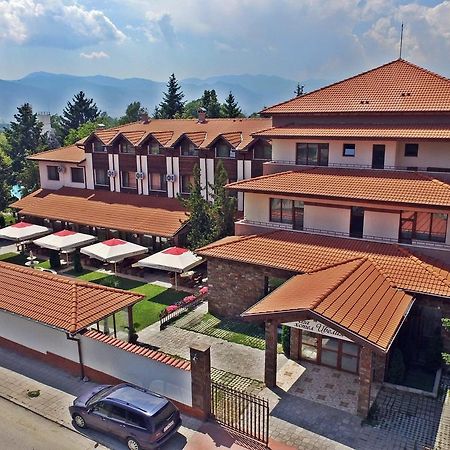 Spa Hotel Ivelia Dubnitsa Экстерьер фото