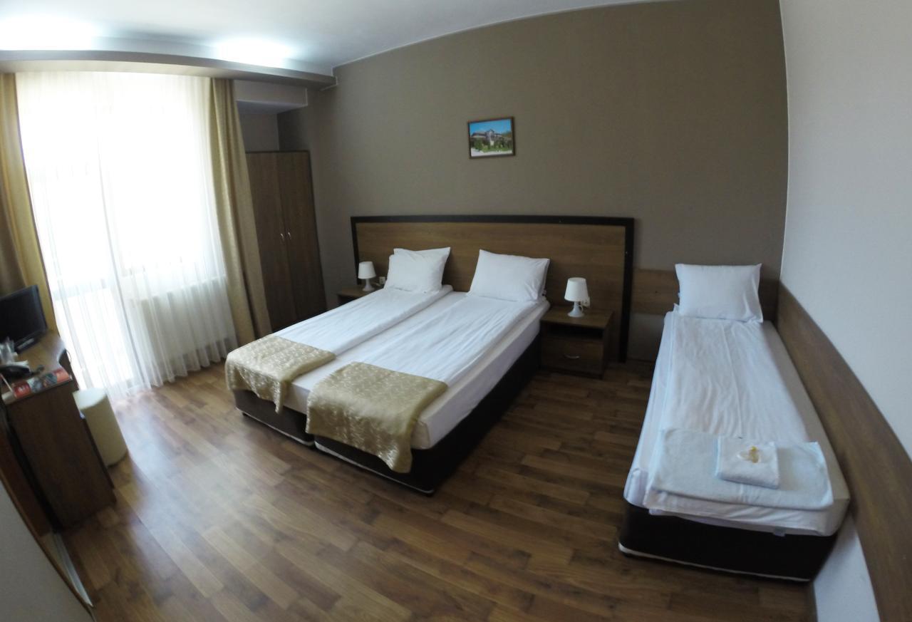 Spa Hotel Ivelia Dubnitsa Экстерьер фото